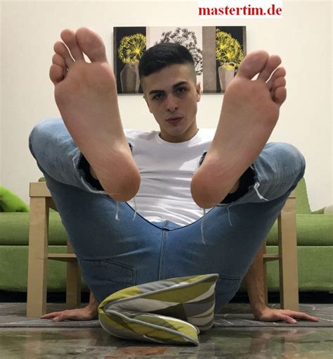 free gay feet videos